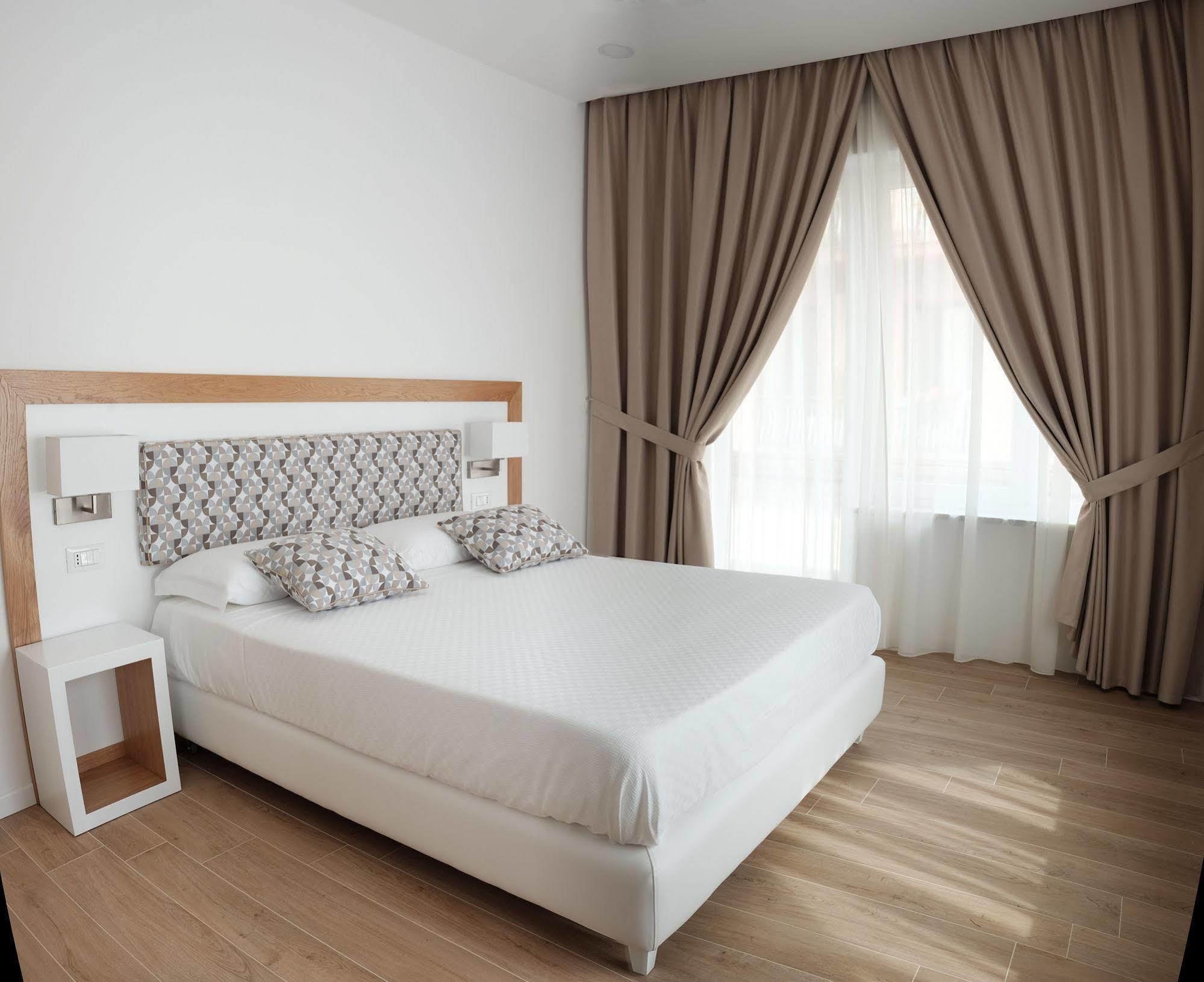 Dea Guest house 3*
